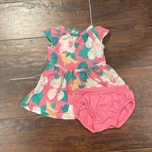 Carters Girls Dress 3M EUC